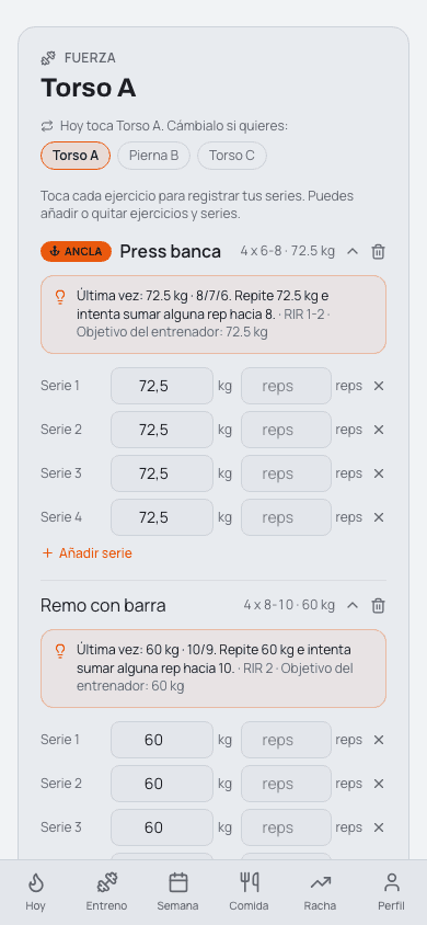 Sesión de fuerza en hoyfit: Torso A con press banca, las series y los kilos, y el aviso de lo que levantaste la última vez.